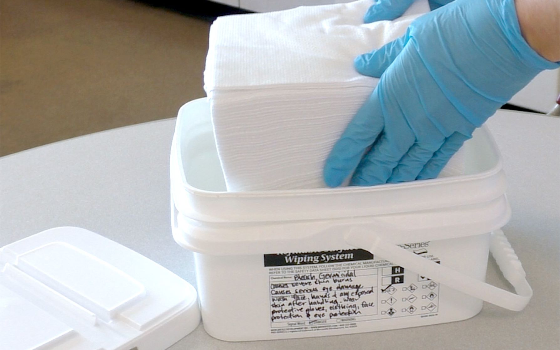 Refillable Surface Wiping Systems Reduce Plastic Waste